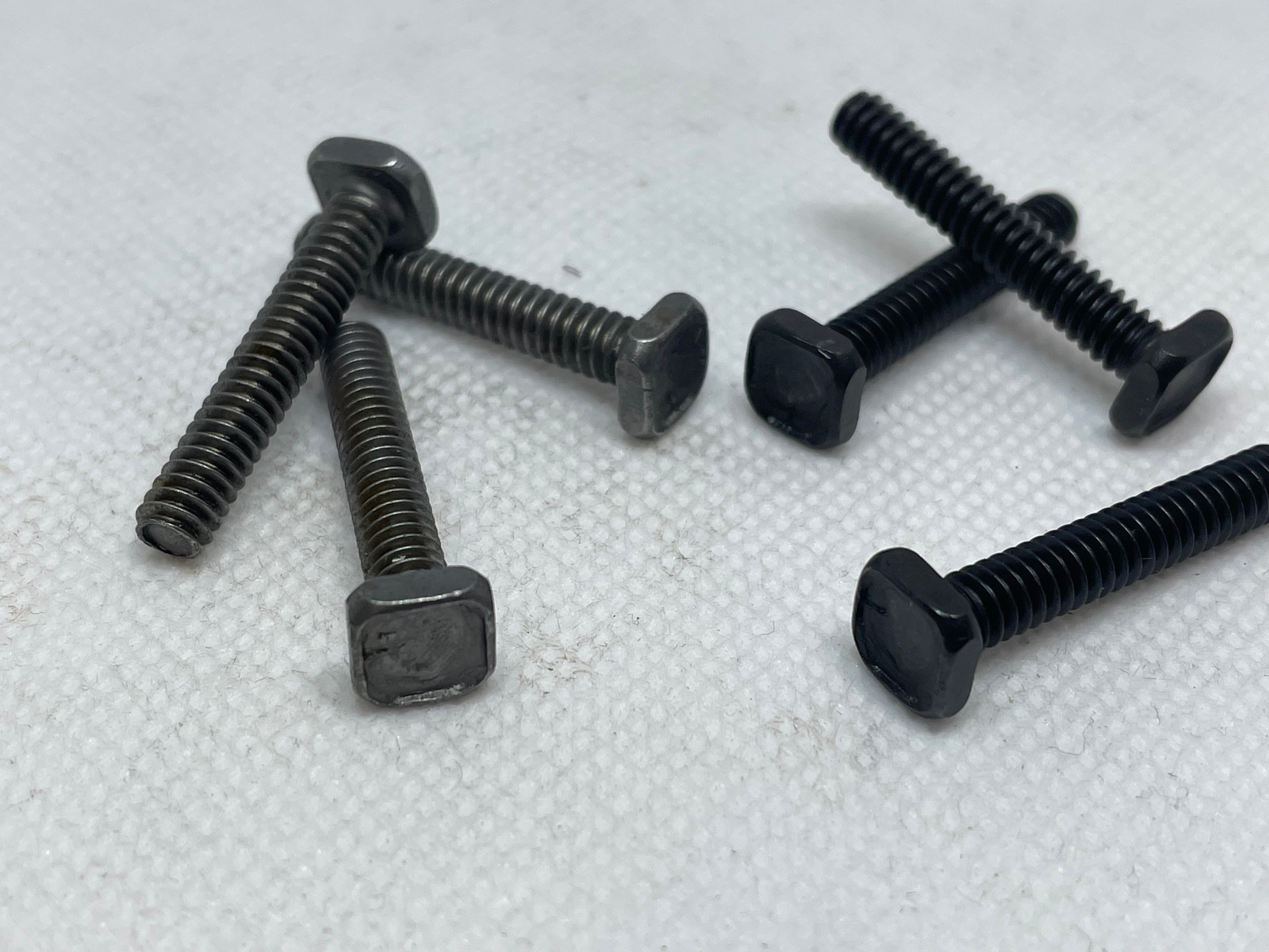 1024 x 11/8" Sq Hd Machine Bolts, Indented Head, Plain Blacksmith