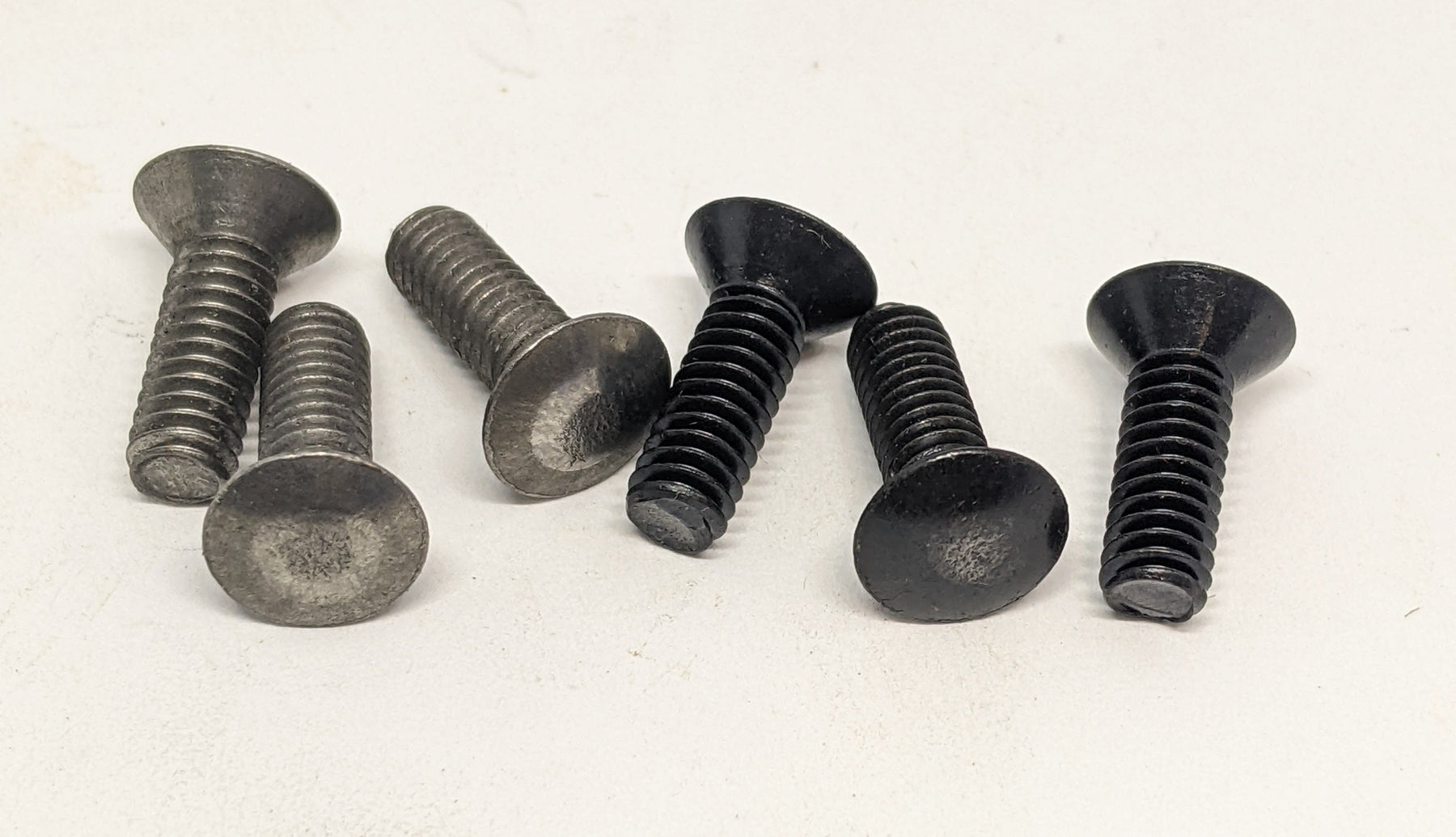 8 32 X 1 2 Unslotted Oval Head Machine Screws Plain Blacksmith 8-32-x-1-2-unslotted-oval-head-machine-screws-plain-blacksmith